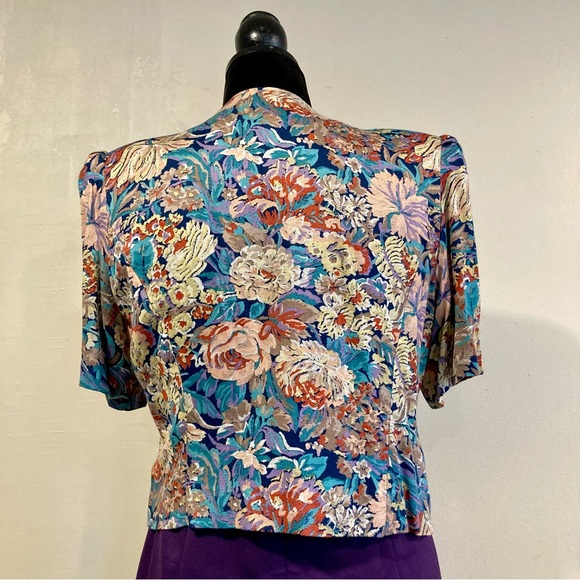 Vintage Late 80s/Early 90s Floral Cropped Women’s Short Sleeved Jacket Medium - Picture 4 of 13